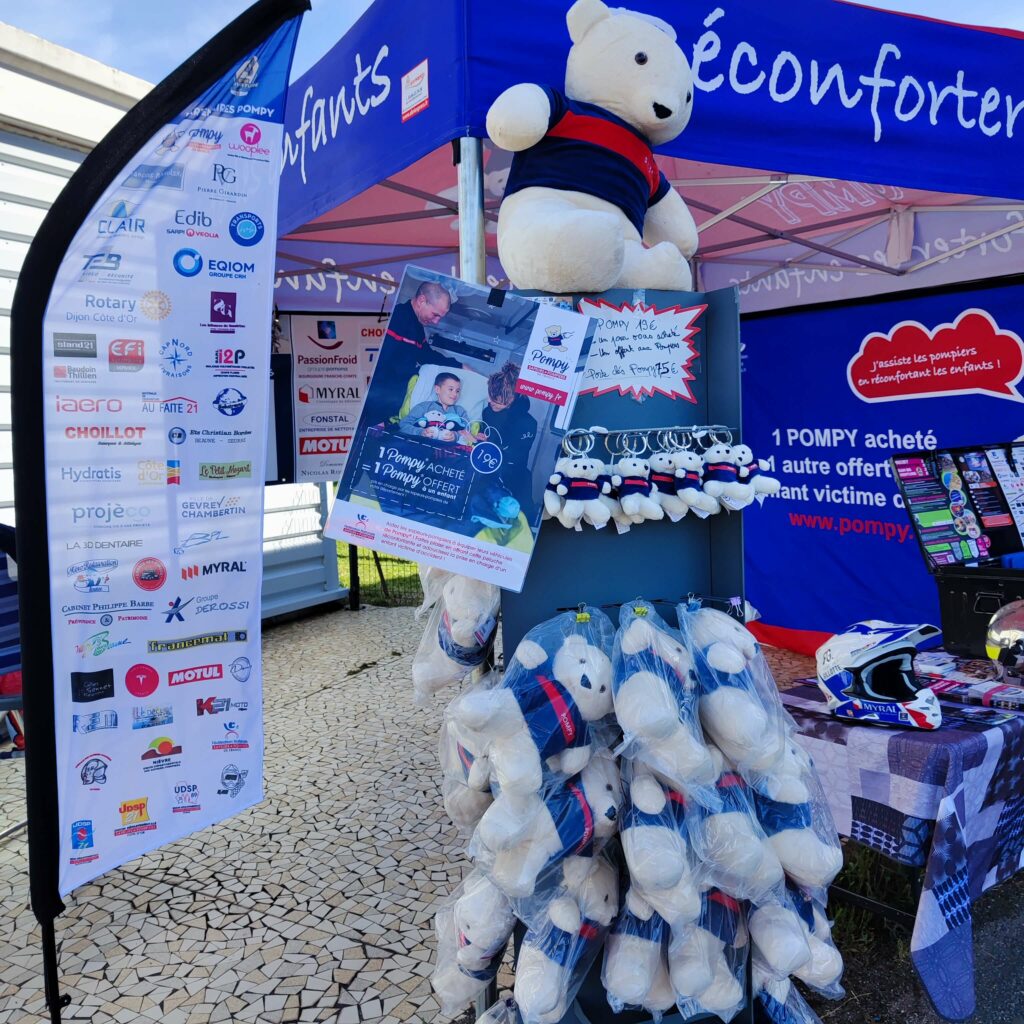 ACTION VENTE POMPY / Aérodrome champforgeuil 71. samedi 24
